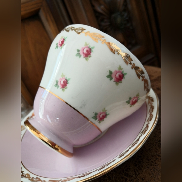 Adderley Fine Bone China Pink Purple Cup and Saucer - Picture 3 of 6